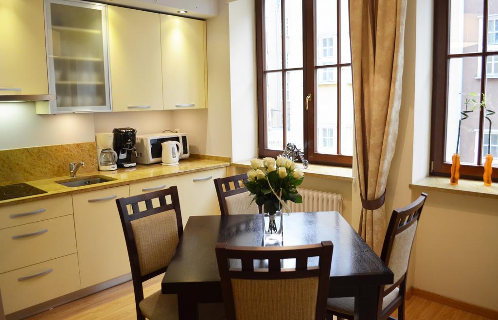 Apartament Dominikanski Danzica Esterno foto